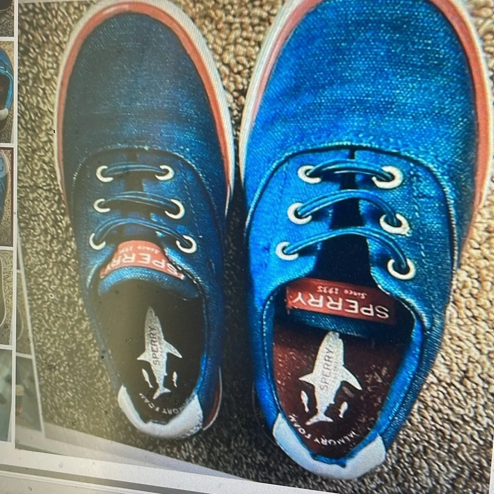 Sperry Navy Blue Canvas boat shoes 10